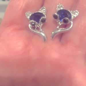 Silvertone fox earrings  